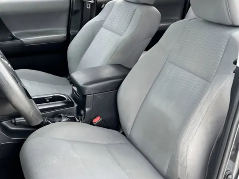 More photos of 2019 Toyota Tacoma SR at Noblesville Imports, IN