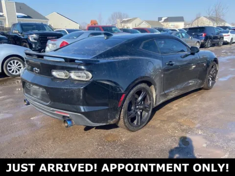 More photos of 2019 Chevrolet Camaro 2SS at Noblesville Imports, IN