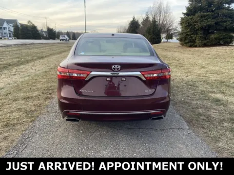 More photos of 2018 Toyota Avalon XLE Premium at Noblesville Imports, IN