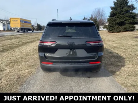 More photos of 2023 Jeep Grand Cherokee L Limited at Noblesville Imports, IN