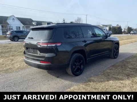 More photos of 2023 Jeep Grand Cherokee L Limited at Noblesville Imports, IN