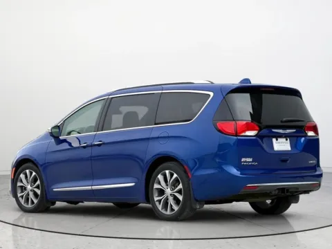 Photos of 2018 Chrysler Pacifica Limited for sale in Noblesville, IN at Noblesville Imports