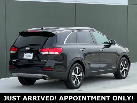 Photos of 2017 Kia Sorento EX for sale in Noblesville, IN at Noblesville Imports