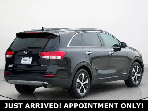 Photos of 2017 Kia Sorento EX for sale in Noblesville, IN at Noblesville Imports
