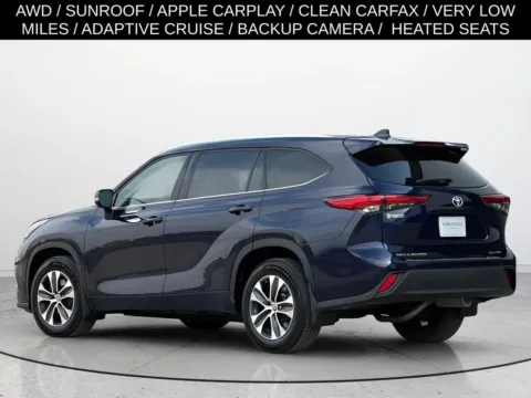 Photos of 2020 Toyota Highlander XLE for sale in Noblesville, IN at Noblesville Imports