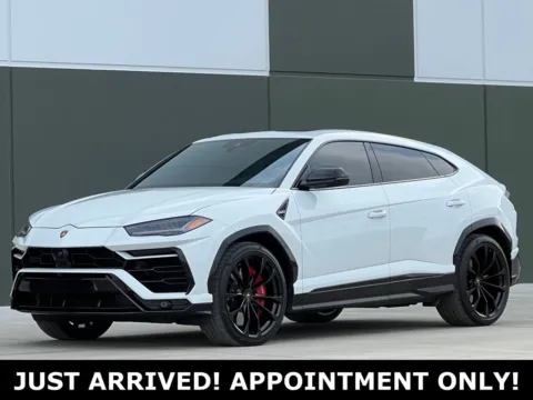 Orange 2022 Lamborghini Urus for sale in Noblesville, IN