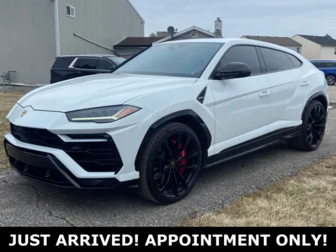Orange 2022 Lamborghini Urus for sale in Noblesville, IN