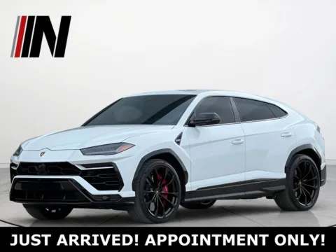 Orange 2022 Lamborghini Urus for sale in Noblesville, IN