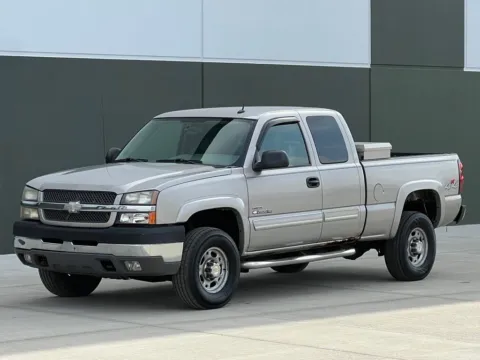 Silver 2004 Chevrolet Silverado 2500HD LT for sale in Noblesville, IN