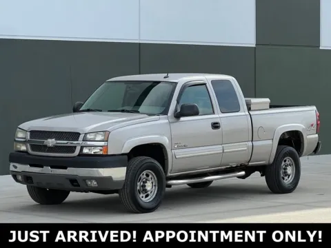 Silver 2004 Chevrolet Silverado 2500HD LT for sale in Noblesville, IN