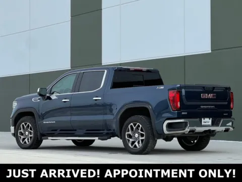 More photos of 2022 GMC Sierra 1500 SLT at Noblesville Imports, IN