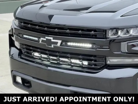 More photos of 2019 Chevrolet Silverado 1500 RST at Noblesville Imports, IN