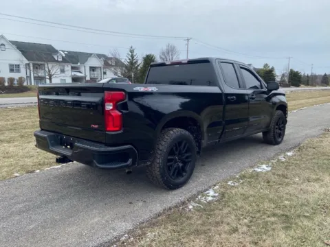 More photos of 2019 Chevrolet Silverado 1500 RST at Noblesville Imports, IN