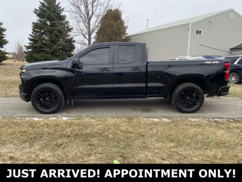 Photos of 2019 Chevrolet Silverado 1500 RST for sale in Noblesville, IN at Noblesville Imports