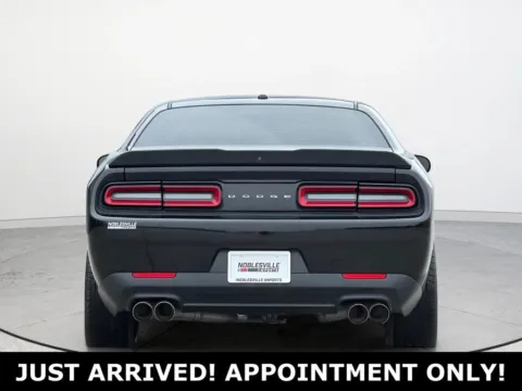 More photos of 2016 Dodge Challenger R/T at Noblesville Imports, IN