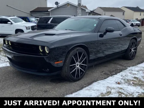 Black 2016 Dodge Challenger R/T for sale in Noblesville, IN