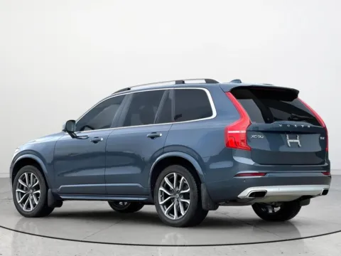 Photos of 2018 Volvo XC90 T6 Momentum for sale in Noblesville, IN at Noblesville Imports