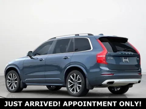 Photos of 2018 Volvo XC90 T6 Momentum for sale in Noblesville, IN at Noblesville Imports
