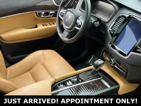Another view of 2018 Volvo XC90 T6 Momentum for sale in Noblesville, IN at Noblesville Imports