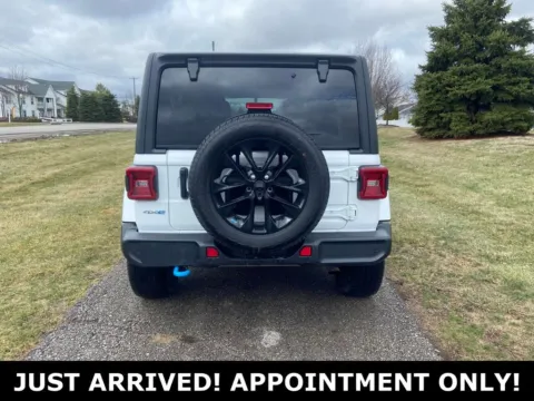 More photos of 2022 Jeep Wrangler Unlimited Sahara 4xe at Noblesville Imports, IN