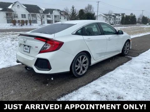 More photos of 2018 Honda Civic Si at Noblesville Imports, IN