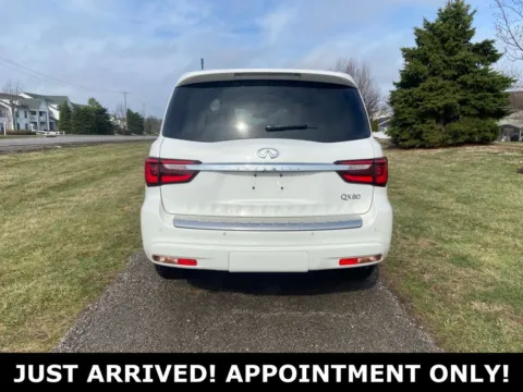 More photos of 2018 INFINITI QX80 at Noblesville Imports, IN