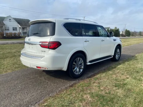More photos of 2018 INFINITI QX80 at Noblesville Imports, IN