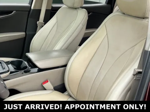 More photos of 2022 Lincoln Nautilus Reserve at Noblesville Imports, IN