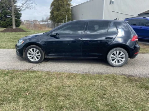 Photos of 2018 Volkswagen Golf TSI SE 4-Door for sale in Noblesville, IN at Noblesville Imports