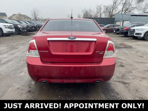 More photos of 2009 Ford Fusion SEL at Noblesville Imports, IN