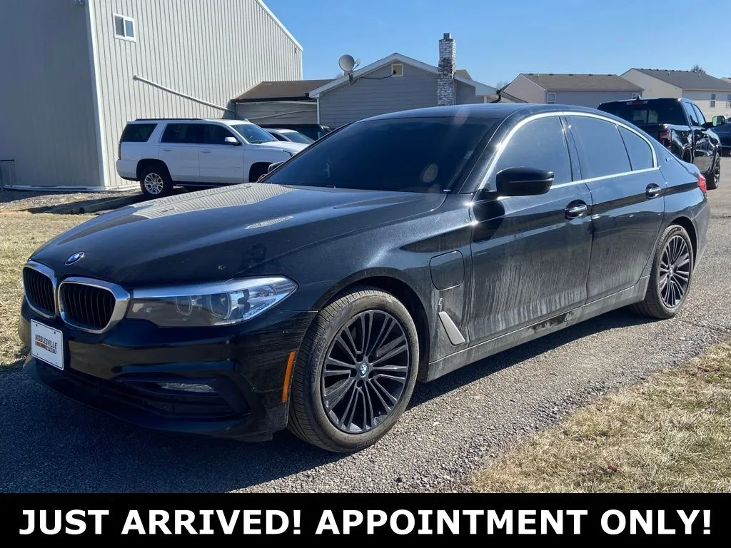 Black 2018 BMW 5 Series 530e xDrive iPerformance for sale in Noblesville, IN
