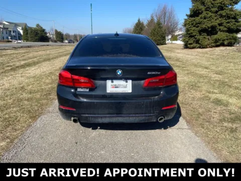 More photos of 2018 BMW 5 Series 530e xDrive iPerformance at Noblesville Imports, IN