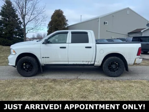 Photos of 2017 Ram 1500 Express for sale in Noblesville, IN at Noblesville Imports