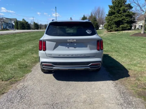 More photos of 2022 Kia Sorento SX at Noblesville Imports, IN