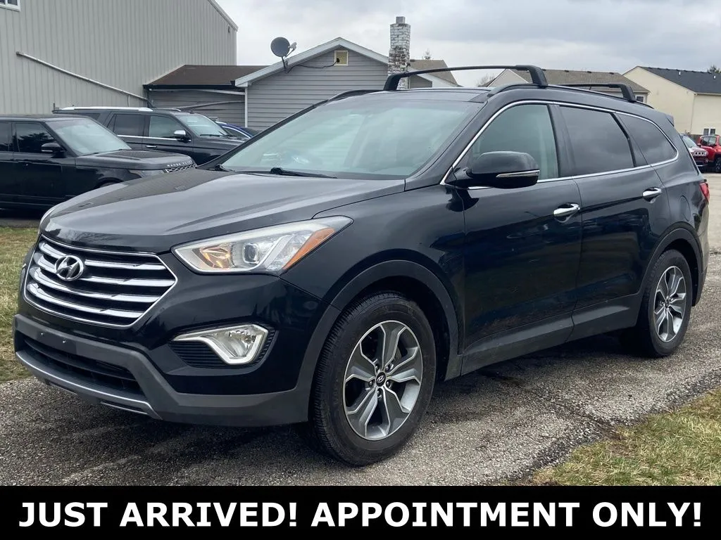 Black 2016 Hyundai Santa Fe Limited for sale in Noblesville, IN