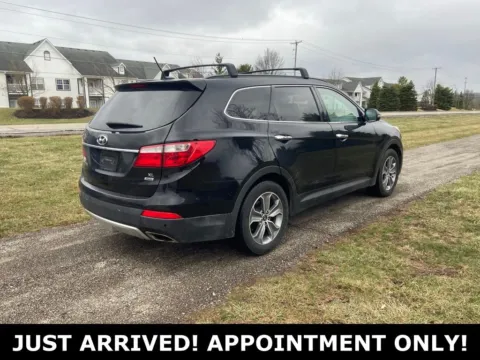 More photos of 2016 Hyundai Santa Fe Limited at Noblesville Imports, IN