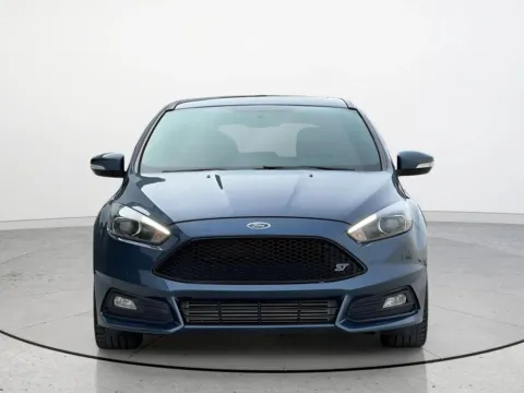 More photos of 2018 Ford Focus ST at Noblesville Imports, IN