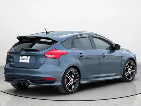 More photos of 2018 Ford Focus ST at Noblesville Imports, IN