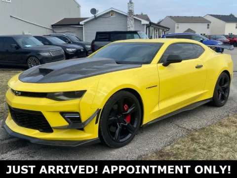 Yellow 2016 Chevrolet Camaro SS for sale in Noblesville, IN