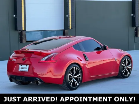 More photos of 2018 Nissan 370Z Sport Tech at Noblesville Imports, IN