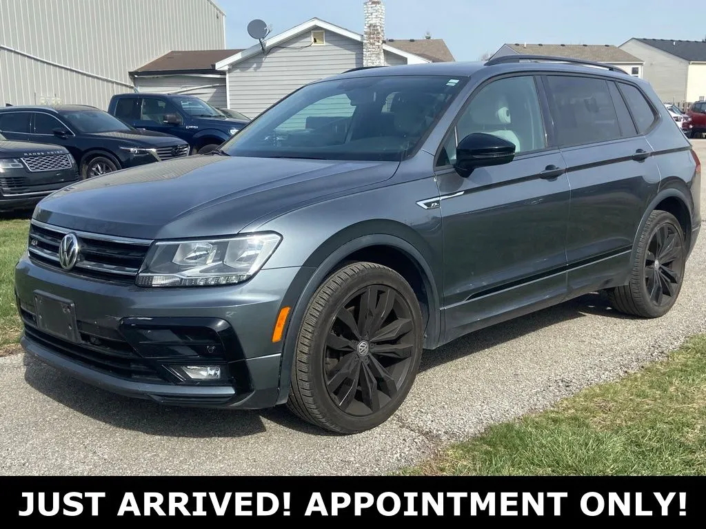 Gray 2020 Volkswagen Tiguan 2.0T SE R-Line Black for sale in Noblesville, IN