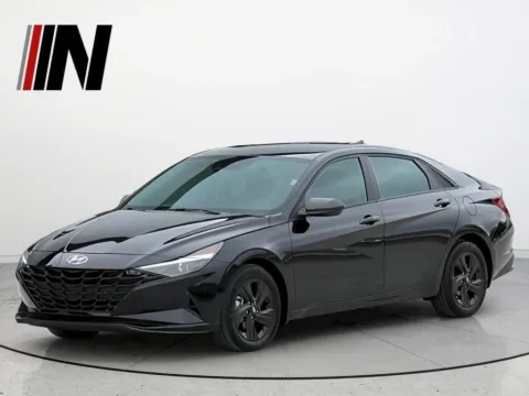 Black 2023 Hyundai Elantra SEL for sale in Noblesville, IN