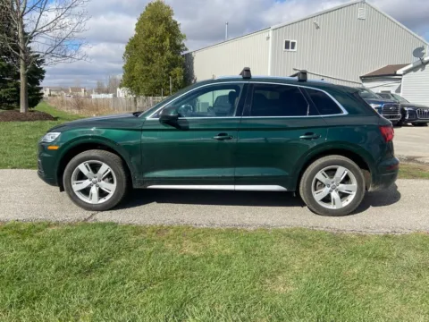 Photos of 2019 Audi Q5 2.0T Premium for sale in Noblesville, IN at Noblesville Imports