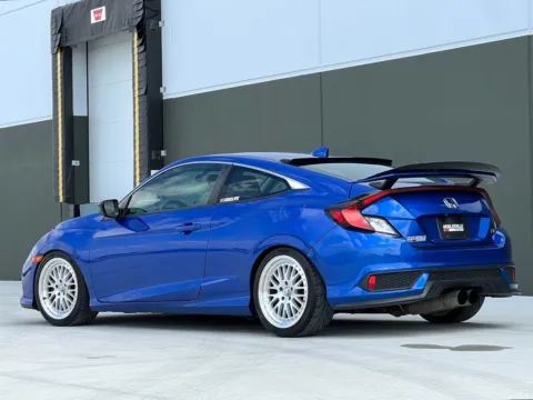 More photos of 2018 Honda Civic Si at Noblesville Imports, IN