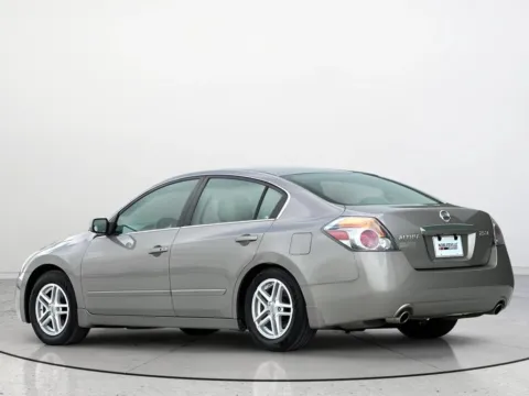 Another view of 2008 Nissan Altima 2.5 SL for sale in Noblesville, IN at Noblesville Imports