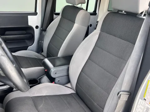 More photos of 2007 Jeep Wrangler Unlimited X at Noblesville Imports, IN