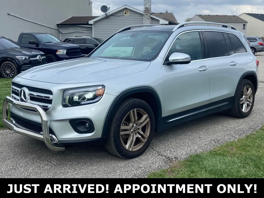 Silver 2020 Mercedes-Benz GLB 250 for sale in Noblesville, IN