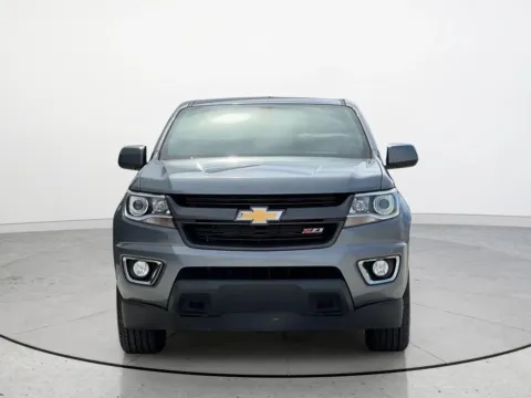 More photos of 2019 Chevrolet Colorado Z71 at Noblesville Imports, IN
