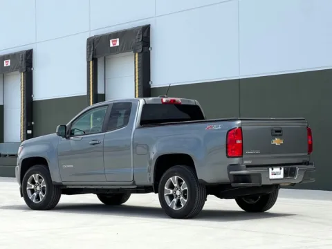 More photos of 2019 Chevrolet Colorado Z71 at Noblesville Imports, IN
