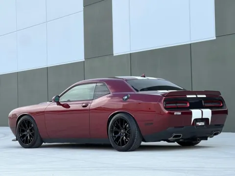 More photos of 2020 Dodge Challenger GT at Noblesville Imports, IN